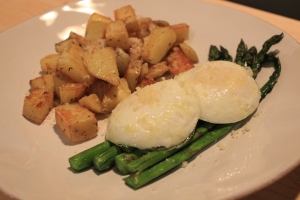 Poached-Eggs-Roasted-Asparagus-Thyme-Garlic-Potatoes-Side